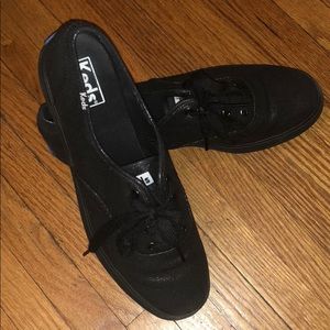 Black Keds women’s size 9